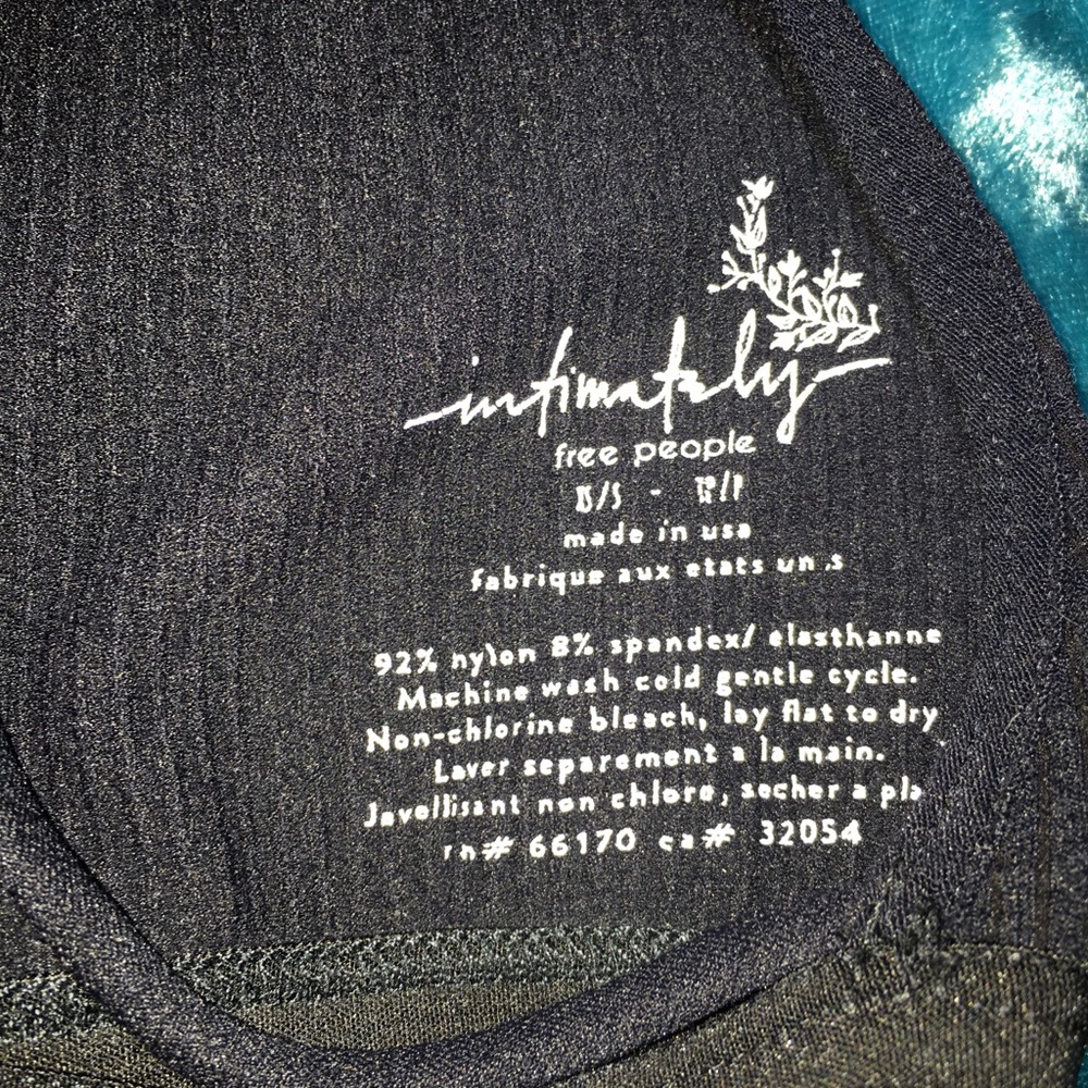 NWT FREE PEOPLE Intimately bralette xs/s - Picture 6 of 7